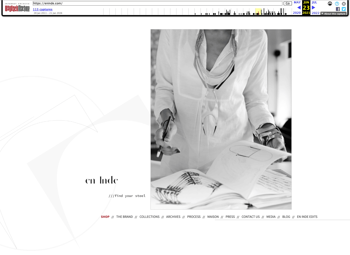 En Inde homepage archived on 23 June 2021, showing monochrome jewellery imagery and collection navigation